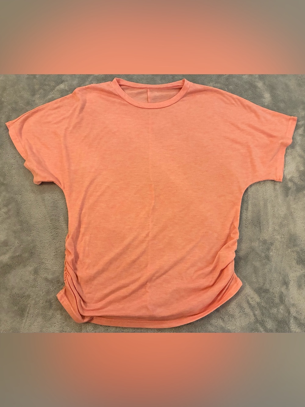 Women’s Lightweight Crewneck Top in Peach Size X-Large